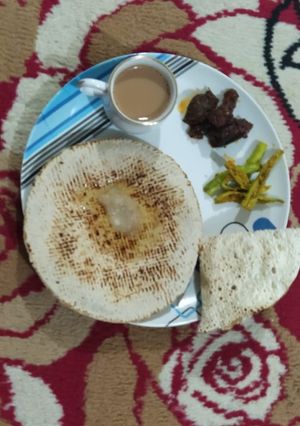 ક્રિસ્પી ભાખરી (crispy Bhakhari recipe in gujarati) રેસીપી મુખ્ય ફોટો