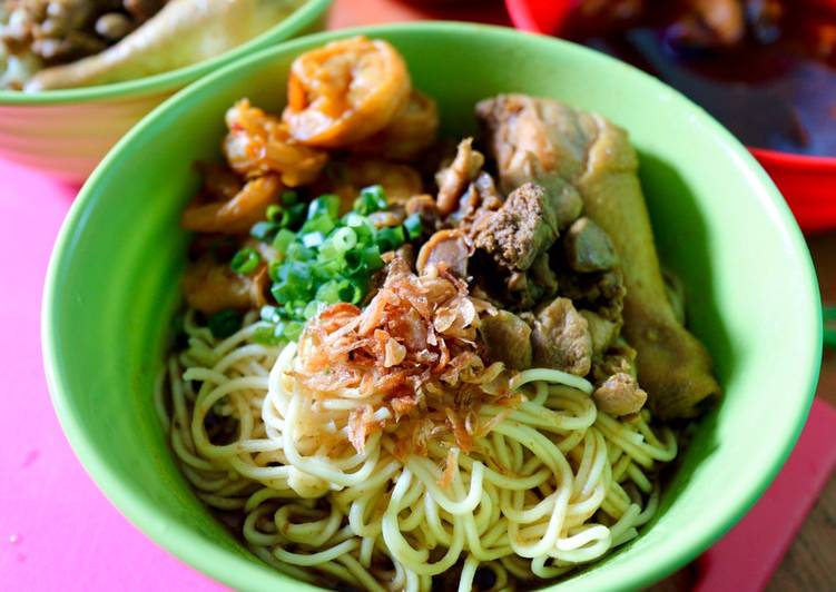 Bagaimana Menyiapkan Mie Ayam Anti Gagal