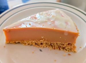 Una foto de Postre de arequipe con maní