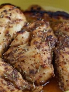 Foto de Peito de Frango com Molho de Mostarda e Mel