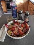 Salade Niçoise (or is it ensalada mixta?)