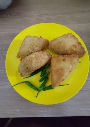 Foto resep Roti goreng isi ragout ayam