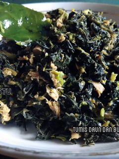 Foto resep Tumis Daun dan Bunga Pepaya Dengan Tuna