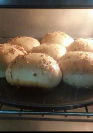 A picture of Stuffed Pizza bomb.