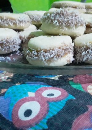 Una foto de Alfajorcitos de maicena con aceite