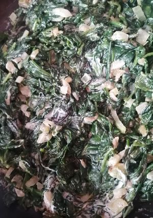 Una foto de Espinacas con crema