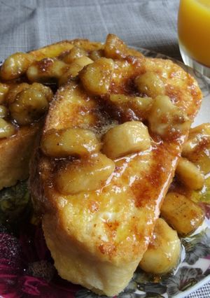 A picture of Banana French Toast.
