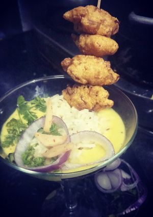 A picture of Kadi Chawal.