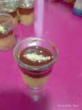 Vaso de Postre de Natillas con Galletas y Chocolate