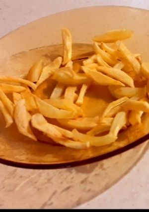 عکسی از دستور سیب زمینی سرخ 😋🍟