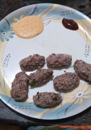 சிகப்பு அவல் கார கொழுக்கட்டை (Sivappu aval kaara kolukattai recipe in tamil) செய்முறை முக்கிய புகைப்படம்