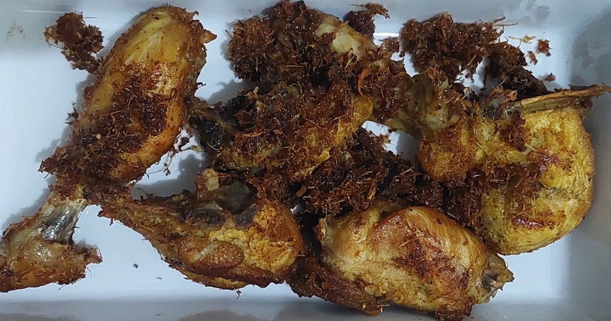 Ayam goreng serai