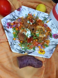स्वीट पौटैटो टिक्की चाट (Sweet Potato Tikki Chat ki recipe in hindi) रेसिपी मुख्य फोटो