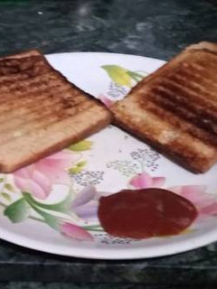 A picture of Grilled bread.