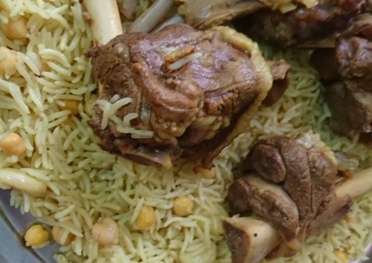 قدرة خليلية باللحمة