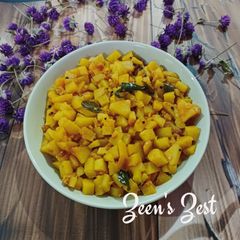 A picture of Aloo Palya/Karnataka Style Potato Stir Fry.