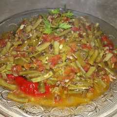 فاصوليا عريضة (عيشة خانوم) 🌿🍅🌶-レシピのメイン写真