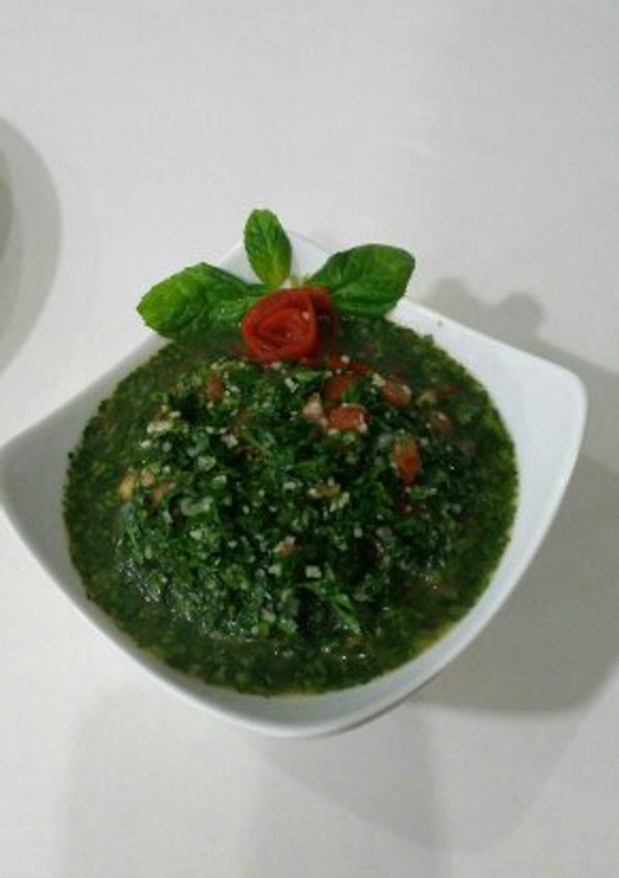 A picture of Tabbouleh.
