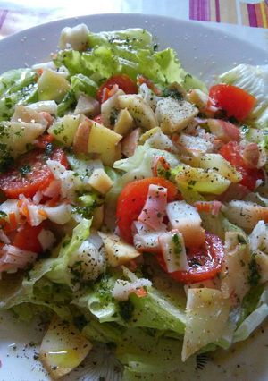 Foto principal de Ensalada con manzana y cangrejo