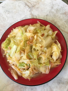 蝦醬炒高麗菜 的食譜成品照片