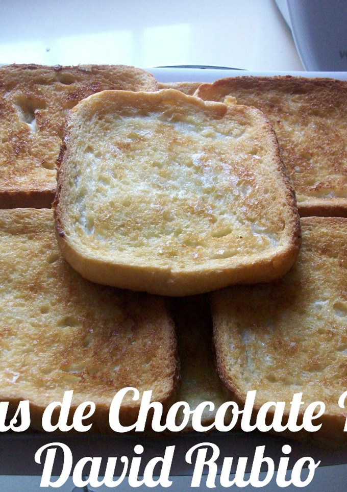 Una foto de Torrijas de chocolate blanco al horno