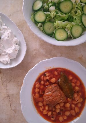 Φωτογραφία της συνταγής Μοσχαράκι κοκκινιστό με ρεβίθια