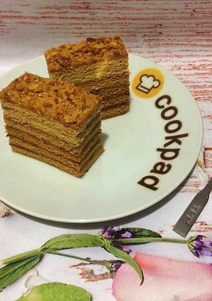 Фото Медовик.