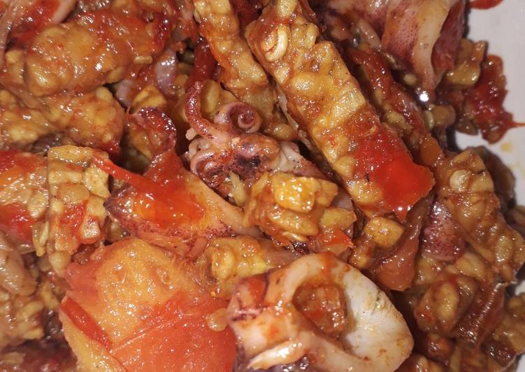 Resep Tumis tempe cumi asin yang Enak