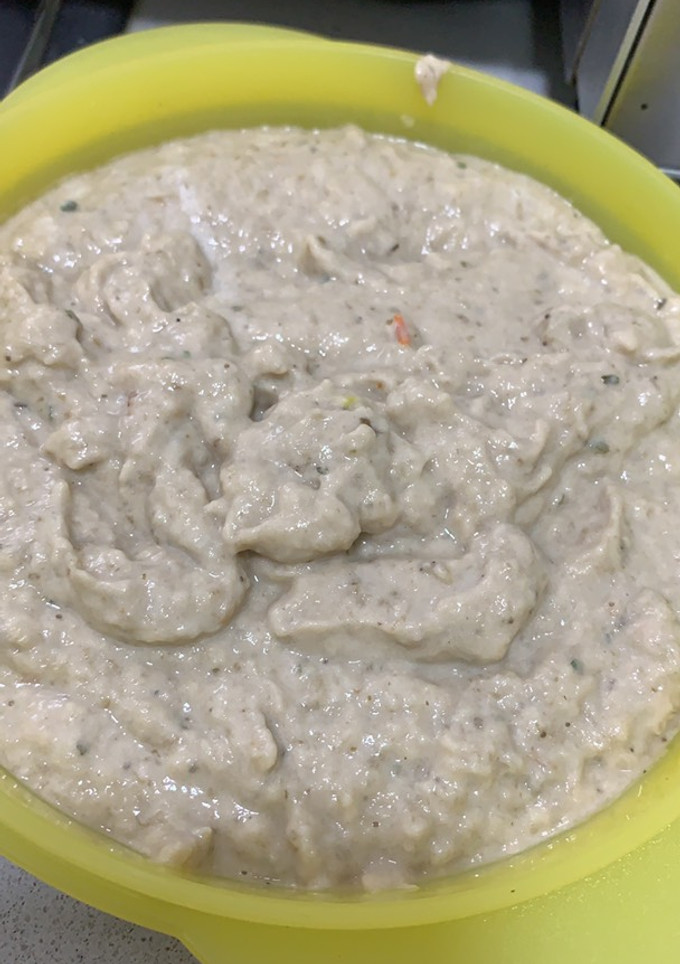 Una foto de Muthabbal (crema de berenjena 🍆 asada)