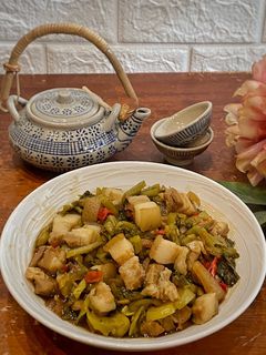 Foto resep Tumis Sayur Asin x Samcan ala Tiger Kitchen