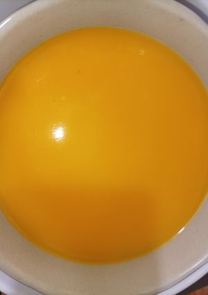 Una foto de Sopa de calabacín en sopera