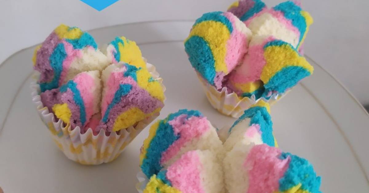 80 resep  bolu  kukus pelangi  cup enak dan sederhana Cookpad