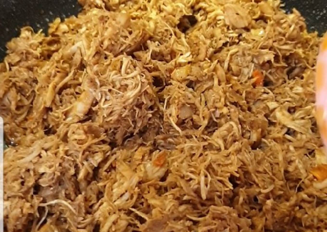 Ayam suwir bumbu rendang