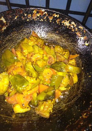 A picture of Aloo baingan fry.