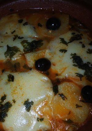 صورة لوصفة بطاطا بالجبن والمعدنوس
