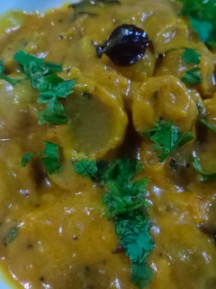 गट्टे की सब्जी (gatte ki sabzi recipe in hindi) रेसिपी मुख्य फोटो