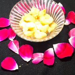 A picture of Amla Candy or gooseberry candy.