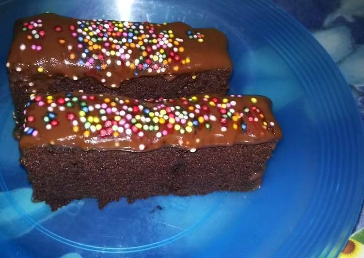 Proses Membuat Kue coklat kukus mirip bronis gak pake mixer yang Lezat