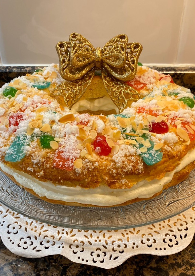 Una foto de Roscón de Reyes sin gluten