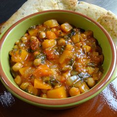 A picture of Squash & chickpea curry.