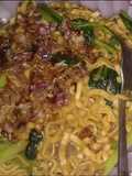 Mie burung dara pipih