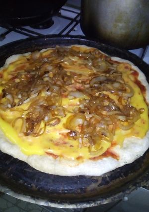 Una foto de Pizza con harina leudante