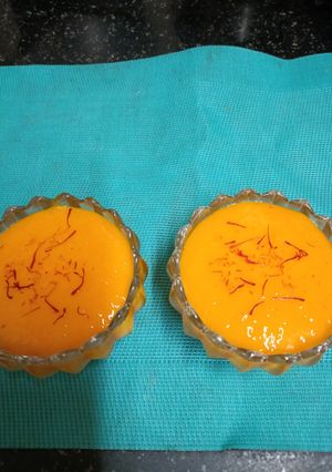 A picture of Kesar Kairi Juice with Zafran / Saffron.