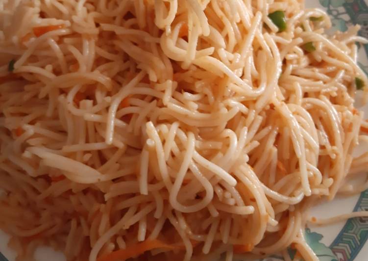 Vegetable chowmay