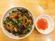 Hình ảnh của mộc nhĩ xào nấm hương