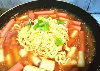 Resep Terbaru Rabokki kw (pura2 nya ramen tteobokki) Gurih Mantul