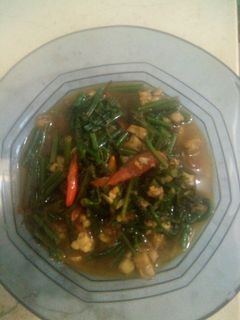 Foto resep Tumis sayur pakis