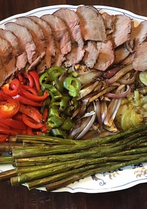 A picture of California Farm Griddled Barbecued Fajitas.
