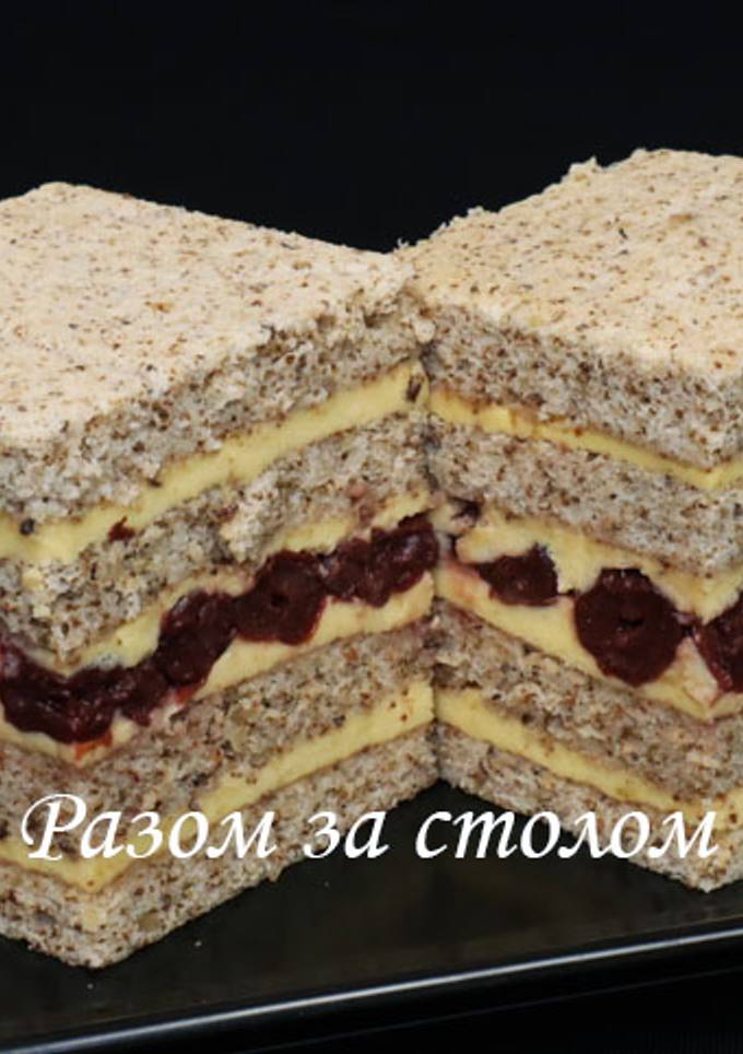 Пляцок «Вишневе намисто»