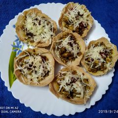 A picture of Chicken tart.